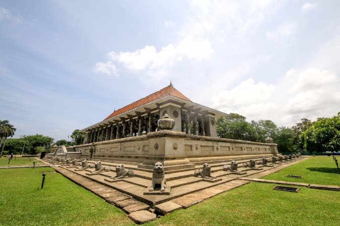 Colombo City Tour - 1 Day Experience - Image 3
