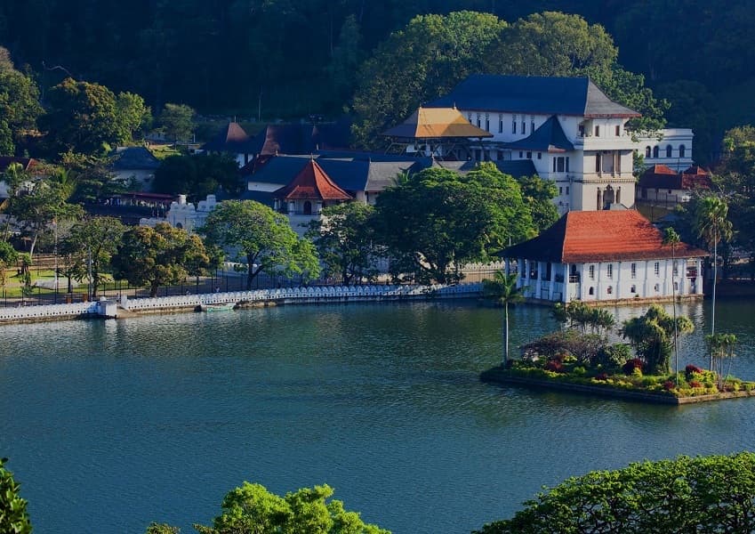 Kandy City & Cultural Experience Day Tour - Image 1