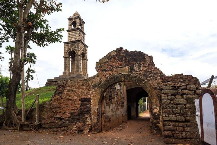 Negombo City Tour – 1 Day Lagoon & Beach Experience - Image 3