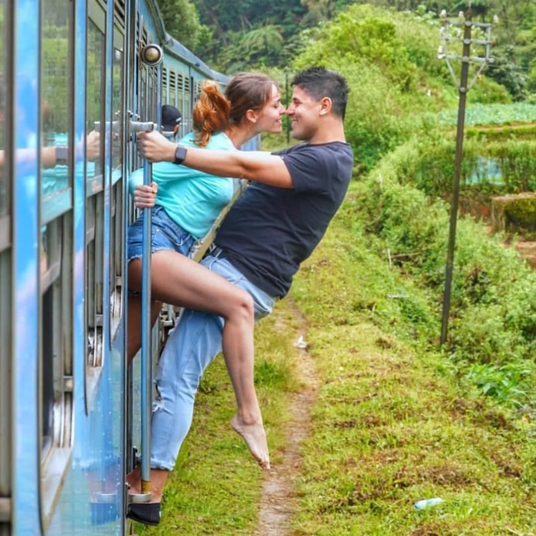  Romantic / Honeymoon Getaway - Image 2