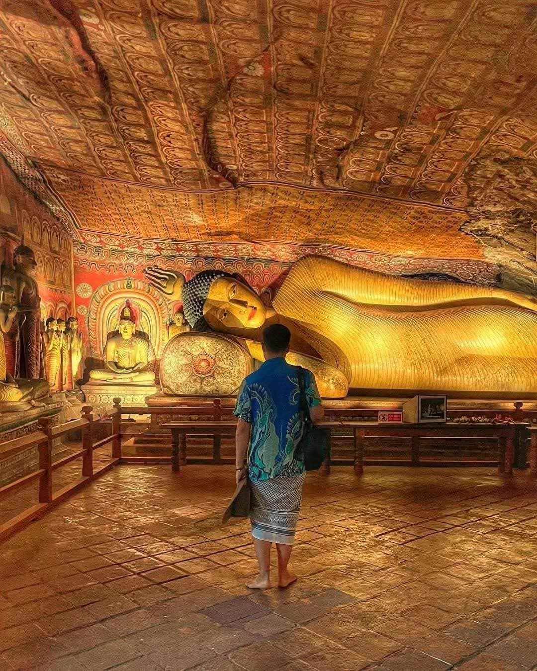 Dambulla Cave Temple - Gallery 5
