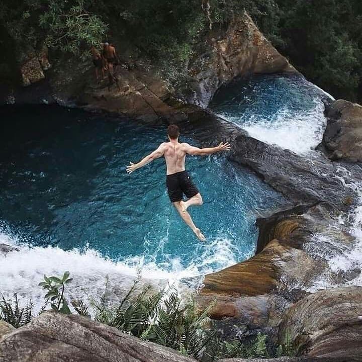 Diyaluma Falls - Gallery 6